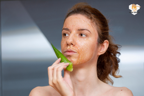 Đắp mặt nạ mật ong hàng ngày có tốt không