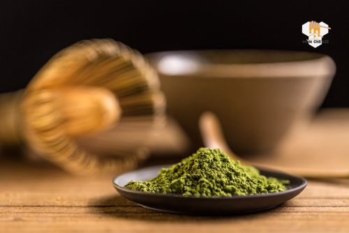 Những lưu ý khi sử dụng lá diếp cá để điều trị đau dạ dày